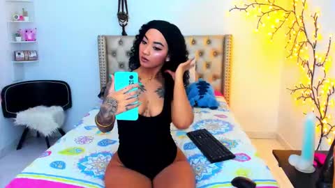 Snapshot of lenastylesoa chatting on 11/09/25, 01:09 Lena online show from 11/09/25, 01:09