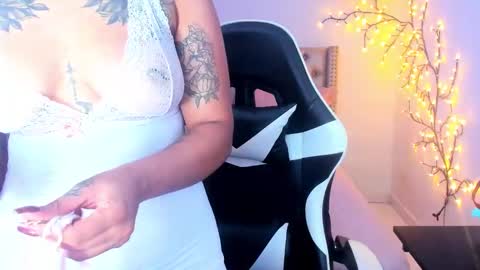 Snapshot of lenastylesoa chatting on 03/15/26, 09:21 Lena online show from 03/15/26, 09:21