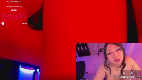 Lenna Kang online show from 12/20/24, 07:50