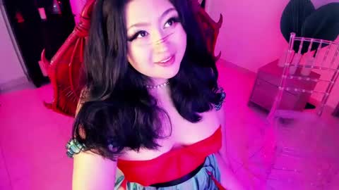 Lenna Kang online show from 02/14/25, 06:51