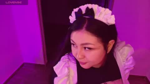 Lenna Kang online show from 10/05/25, 11:46