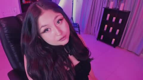 Lenna Kang online show from 07/29/26, 11:58