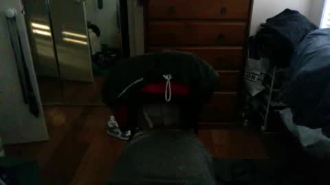 Snapshot of lennyfife chatting on 02/26/25, 07:53 Pussylicker online show from 02/26/25, 07:53