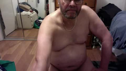 Snapshot of lennyfife chatting on 02/26/25, 07:05 Pussylicker online show from 02/26/25, 07:05