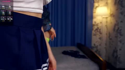 Snapshot of lenoimacyt chatting on 02/19/25, 10:34 Hey hey our name is Mia Elfy Lovense is active time to play PVT IS OPEN online show from 02/19/25, 10:34