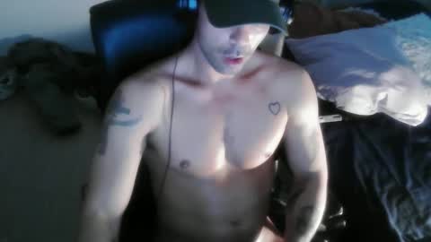 Snapshot of leo1991lol chatting on 02/03/26, 02:00 leo1991lol online show from 02/03/26, 02:00
