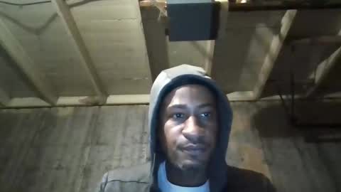 leo199984 online show from 11/11/25, 04:01