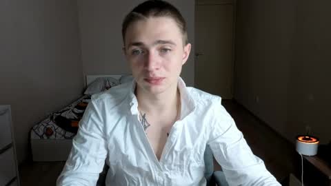 Snapshot of leo__miller chatting on 05/14/26, 01:12 LEO online show from 05/14/26, 01:12