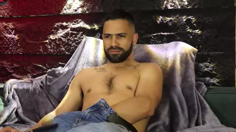 Leo  Diaz online show from 10/27/25, 02:37