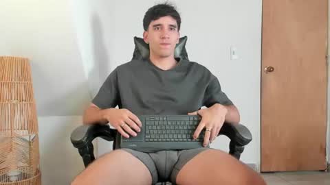 Leo Jones online show from 07/19/26, 09:29