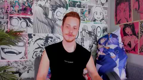 Snapshot of leo_mooree chatting on 10/15/25, 03:45 Leo online show from 10/15/25, 03:45