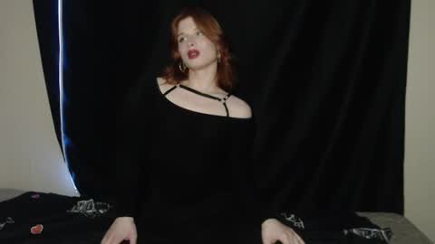 Snapshot of leo_redhead chatting on 06/24/26, 06:07 leo_redhead online show from 06/24/26, 06:07