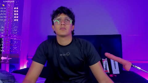 Leo online show from 11/03/25, 03:41