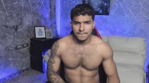 Leo independent model online show from 10/17/25, 11:07