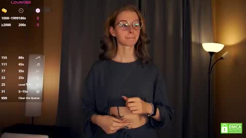 Hello Im Roxy Im just starting my journey here so lets get acquainted online show from 12/15/25, 07:18