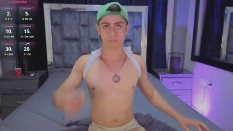 Snapshot of leomonnroe chatting on 05/14/26, 07:09 leomonnroe online show from 05/14/26, 07:09