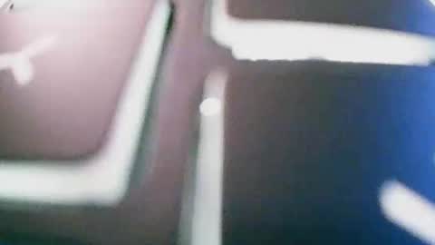 Snapshot of leon_pgorda chatting on 01/14/25, 04:40 leon_pgorda online show from 01/14/25, 04:40
