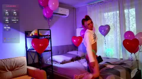 Leon online show from 02/11/25, 10:37