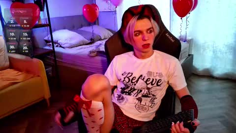 Leon online show from 02/15/25, 08:11