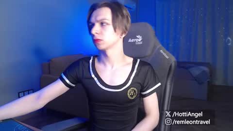 Snapshot of leon_yuugen chatting on 02/22/26, 03:54 Leon online show from 02/22/26, 03:54