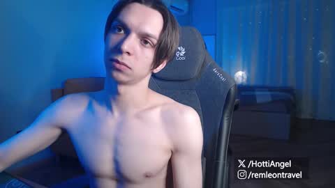Snapshot of leon_yuugen chatting on 02/27/26, 06:19 Leon online show from 02/27/26, 06:19