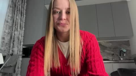 Emma online show from 06/03/26, 02:33