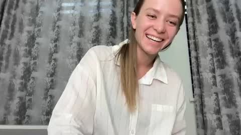 Emma online show from 06/24/26, 02:05