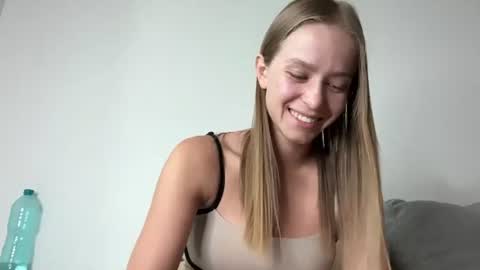 Emma online show from 07/02/26, 01:39