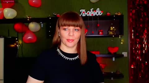 Snapshot of leona_tracie chatting on 02/15/26, 03:47 Leona tracie online show from 02/15/26, 03:47