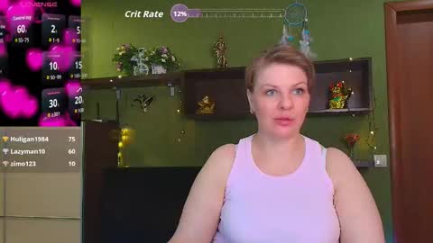 Snapshot of leona_tracie chatting on 03/08/26, 10:35 Leona tracie online show from 03/08/26, 10:35