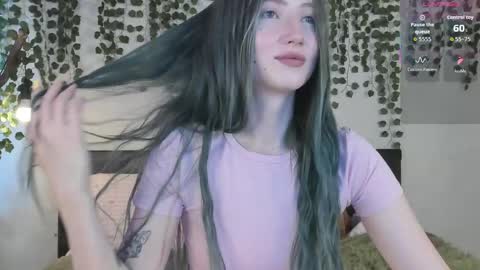 Snapshot of leona_vixen chatting on 06/06/26, 04:50 Leona online show from 06/06/26, 04:50