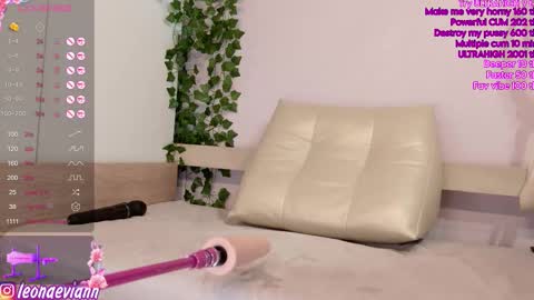 Leona Follow my Fansly online show from 09/25/25, 05:00