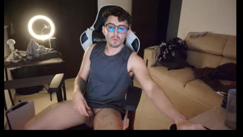 leonandresough online show from 10/24/25, 04:20