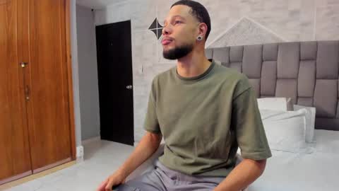 Leonard online show from 01/25/25, 05:07