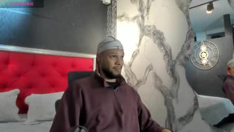 Leonard online show from 02/19/25, 04:34