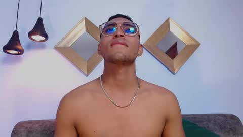 Leon online show from 12/05/25, 06:37