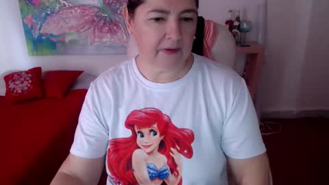 leonela   online show from 02/15/26, 06:37