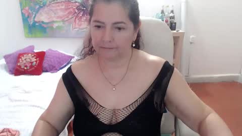 leonela   online show from 03/15/26, 01:39
