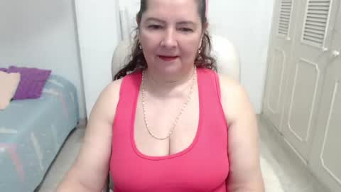 leonela   online show from 07/19/26, 11:52