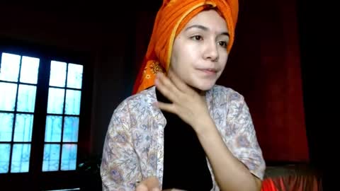 Snapshot of leonelablues chatting on 10/24/25, 09:44 leonela online show from 10/24/25, 09:44