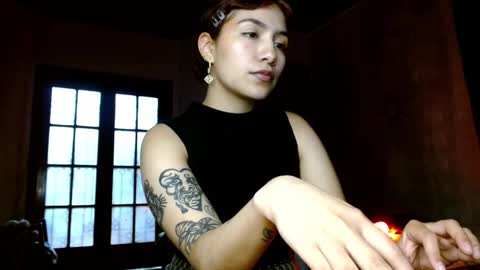 Snapshot of leonelablues chatting on 10/27/25, 08:13 leonela online show from 10/27/25, 08:13