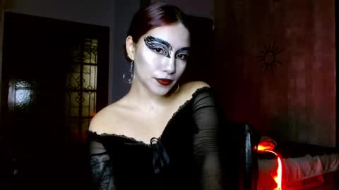 Snapshot of leonelablues chatting on 10/31/25, 11:28 leonela online show from 10/31/25, 11:28