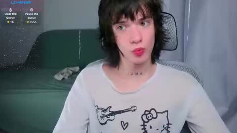 leonkissboy online show from 07/07/26, 12:20
