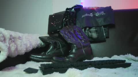Snapshot of leonnardojaramillo chatting on 12/03/24, 12:06 Lenardo jaramillo online show from 12/03/24, 12:06