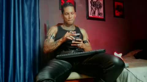 Lenardo jaramillo online show from 04/14/26, 11:33