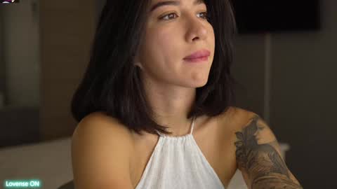 Leora online show from 12/02/24, 03:36