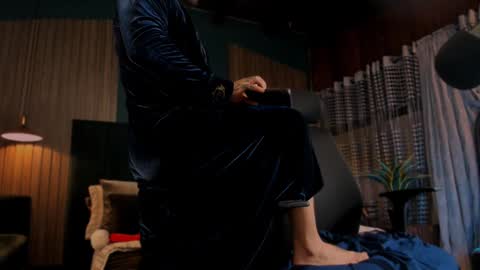 Snapshot of leosalvatore_ chatting on 01/31/25, 06:13 Leo Salvatore online show from 01/31/25, 06:13