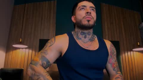 Snapshot of leosalvatore_ chatting on 02/26/25, 03:32 Leo Salvatore online show from 02/26/25, 03:32