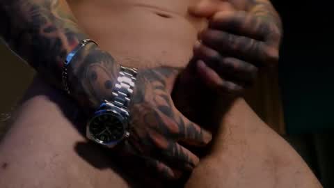 Snapshot of leosalvatore_ chatting on 03/07/25, 09:07 Leo Salvatore online show from 03/07/25, 09:07