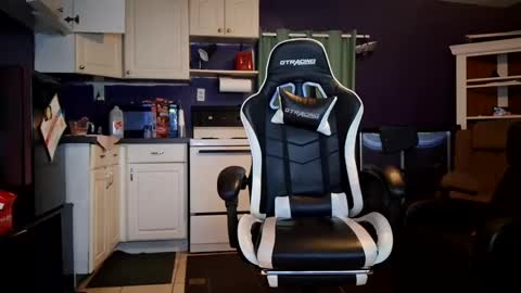 Keith online show from 09/21/25, 06:48